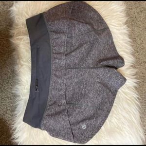Lululemon shorts size 4